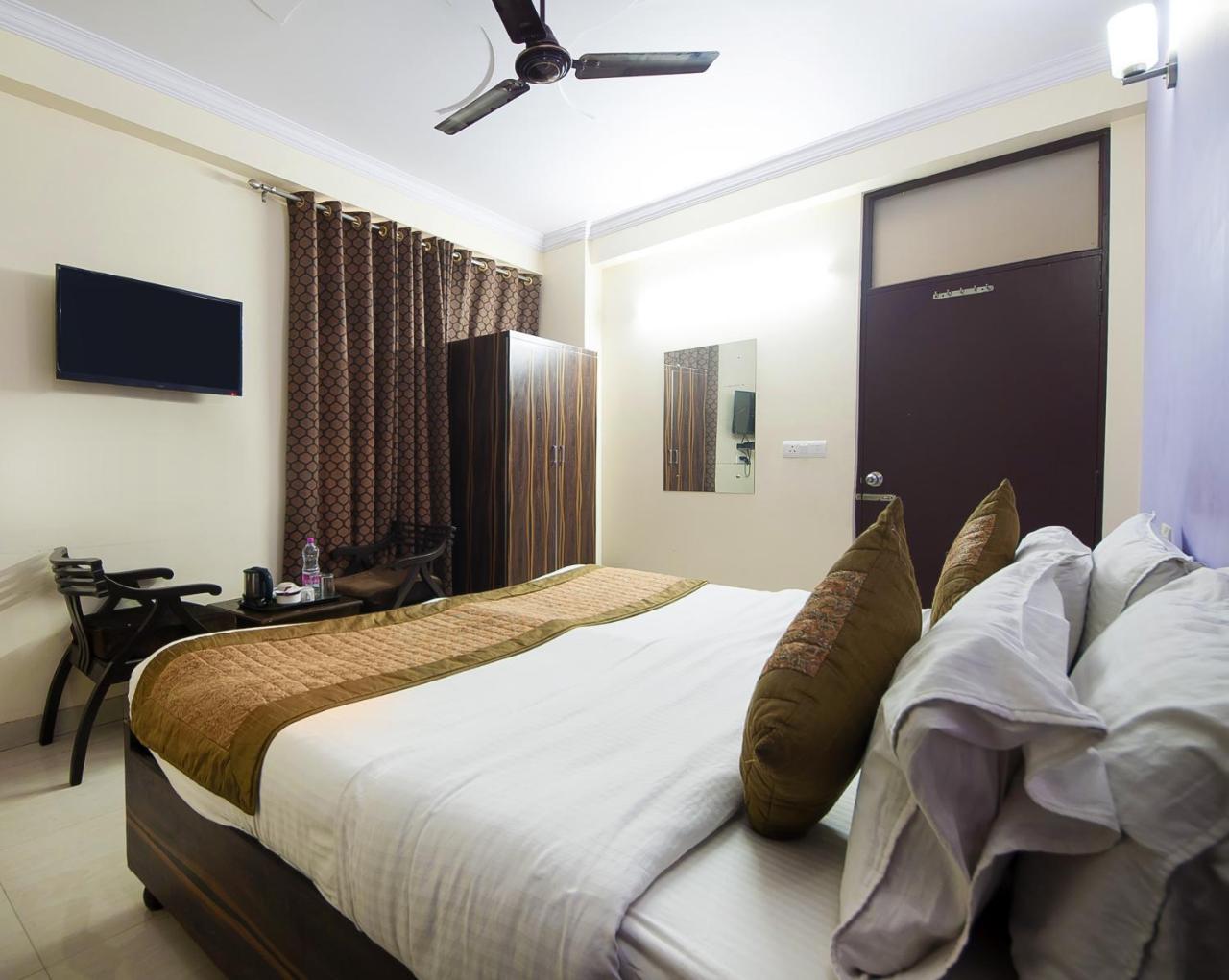 Hotel O Mahipalpur Inn New Delhi Luaran gambar
