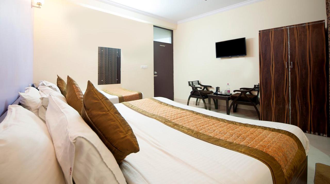 Hotel O Mahipalpur Inn New Delhi Luaran gambar
